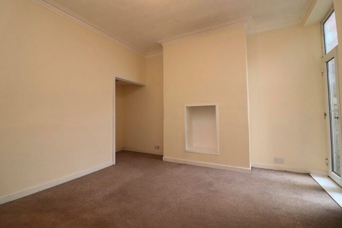 3 Bedroom Terraced House To Rent In London Terrace, Darwen, BB3
