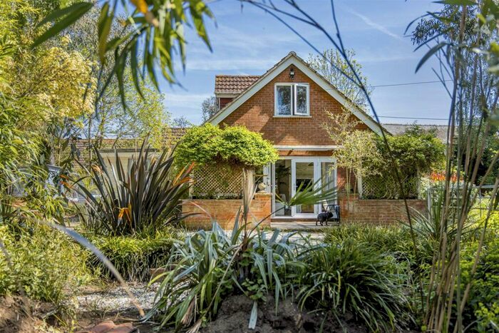 3 Bedroom Detached House For Sale In Chapel Road, Tumby Woodside, Boston, PE22