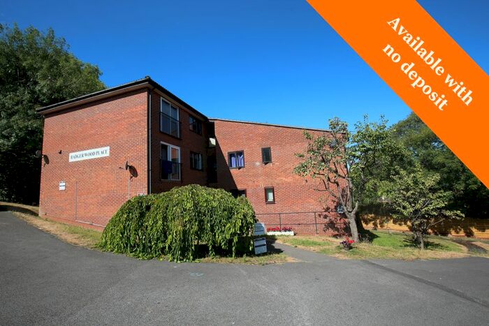 2 Bedroom Flat To Rent In Woodmill Lane, Southampton, SO18