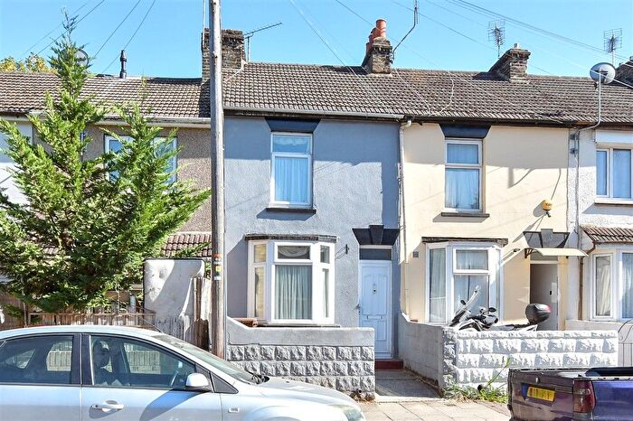 2 Bedroom Terraced House For Sale In Trafalgar Street, Gillingham, Kent, ME7