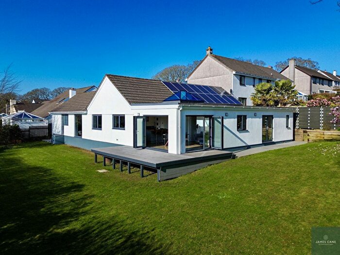 4 Bedroom Detached Bungalow For Sale In Tremayne Close, Devoran, TR3