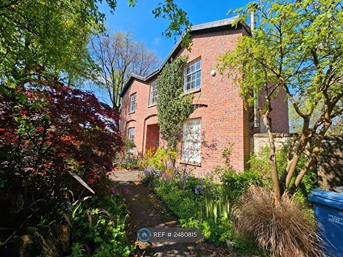 4 Bedroom Detached House To Rent In Lower Broughton Road, Salford, M7