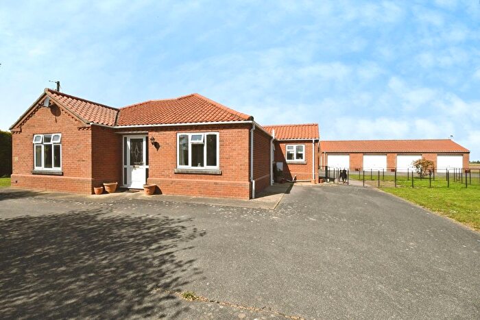 3 Bedroom Bungalow For Sale In Middle Drove, Boston, Lincolnshire, PE20