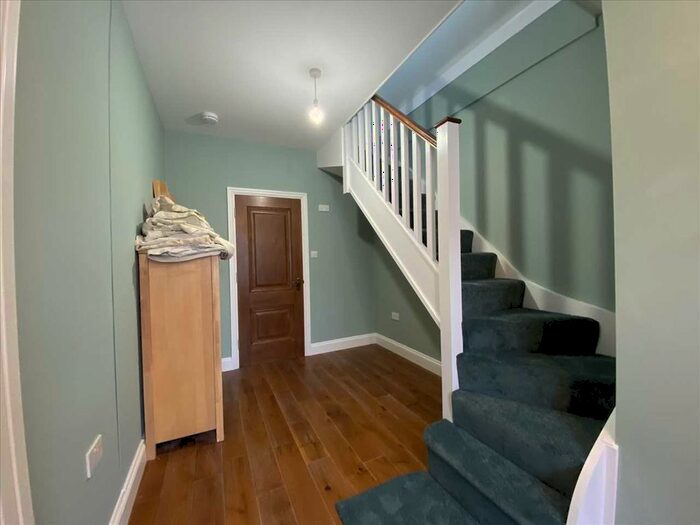 1 Bedroom Maisonette To Rent In St. Andrews Close, Stanmore, HA7