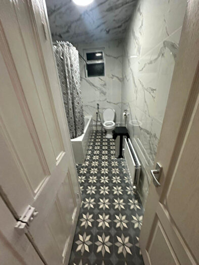 2 Bedroom Flat To Rent In Bristol Road, Birmingham, B29