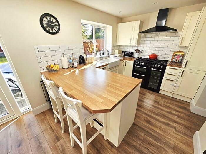 3 Bedroom Semi-Detached House For Sale In Cofield Road, Sutton Coldfield, B73