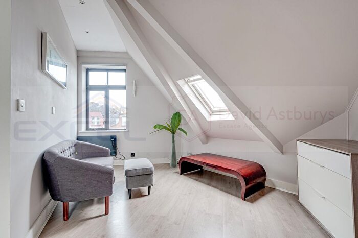 1 Bedroom Flat To Rent In Finchley Road, London, NW3