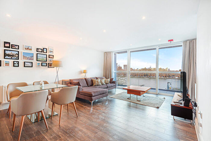 2 Bedroom Apartment To Rent In Tavern Quay, Rope Street, Surrey Docks, SE16