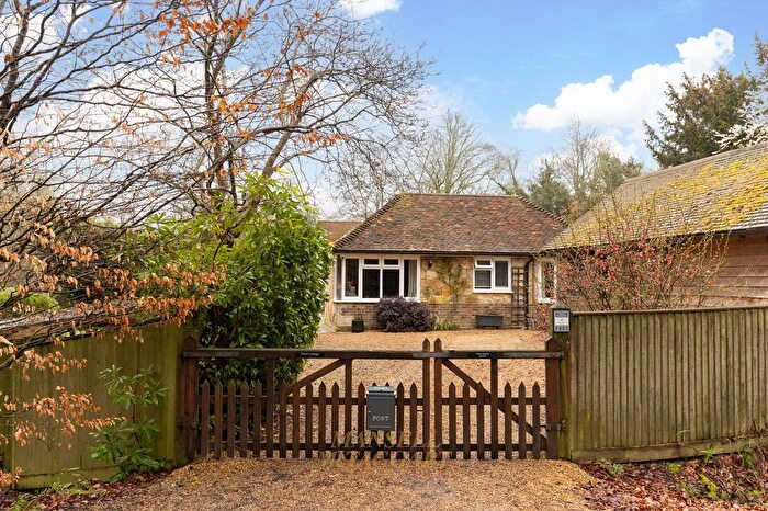 3 Bedroom Property For Sale In Marsh Green, Colemans Hatch, TN7