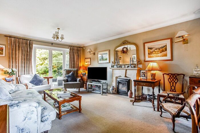 4 Bedroom Detached House For Sale In Springhill Close, Nailsworth, GL6