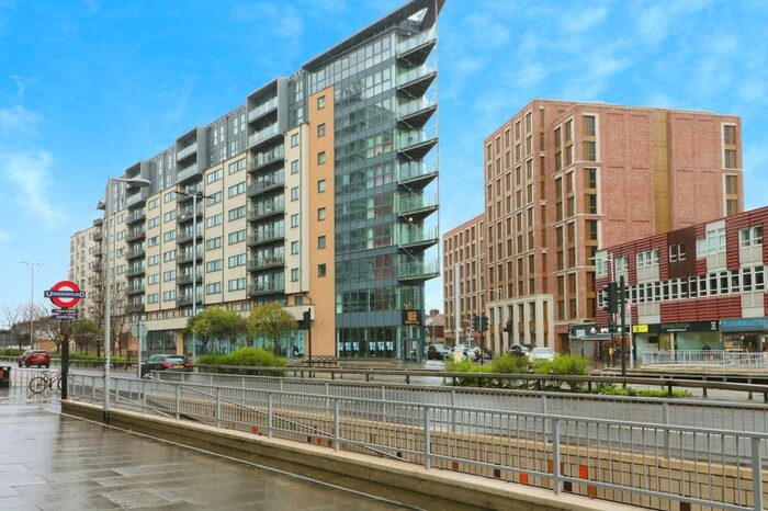 1 Bedroom Flat To Rent In Perth Road, Ilford, IG2