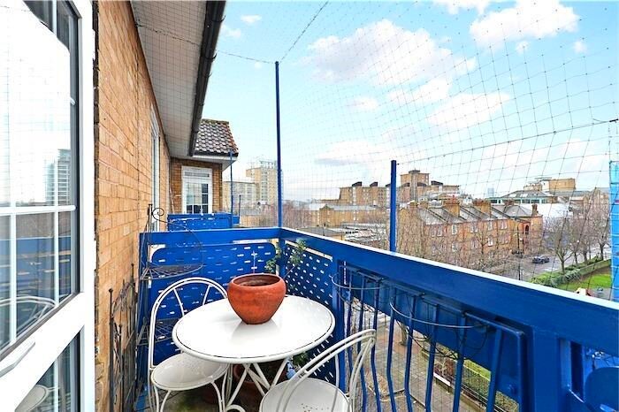 2 Bedroom Flat For Sale In Trinidad House, Gill Street, E14