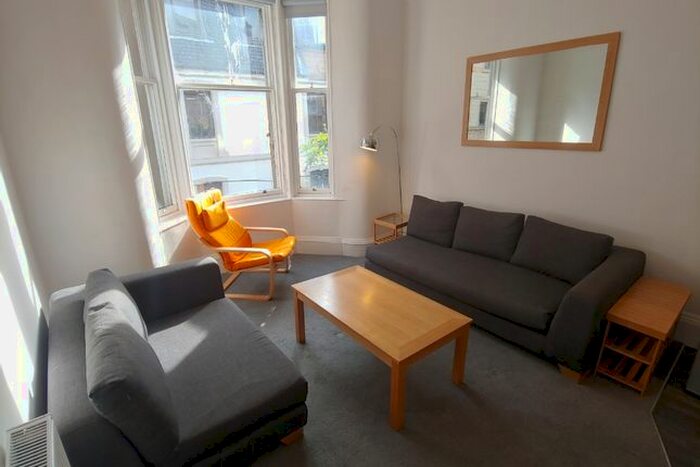 2 Bedroom Flat To Rent In Viewfield Street, Stirling Town, Stirling, FK8