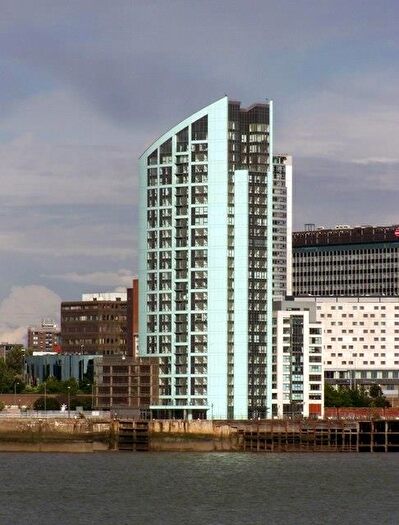 1 Bedroom Flat To Rent In Alexandra Tower, Princes Parade, Liverpool, L3