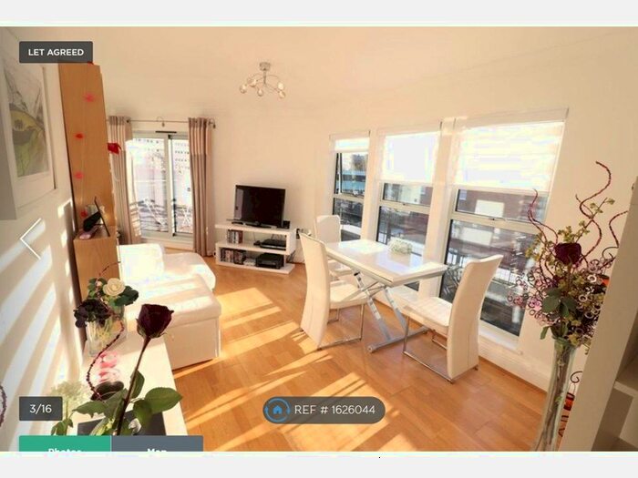 2 Bedroom Flat To Rent In Qube, Birmingham, B1