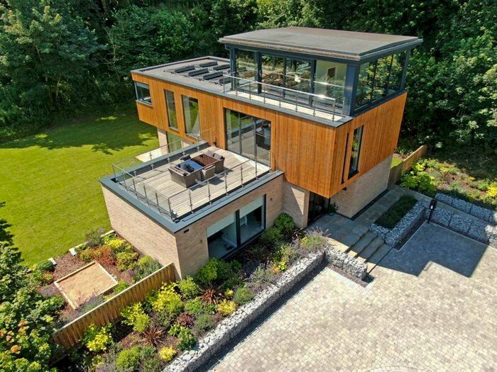 4 Bedroom Detached House For Sale In Upgate, Louth, LN11