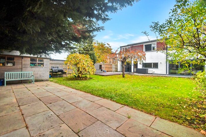 4 Bedroom Semi-Detached House For Sale In Lower Hartlip Road, Hartlip, Sittingbourne, ME9