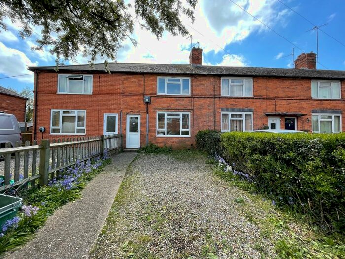 2 Bedroom Terraced House To Rent In St. Michaels Road, Newbury, RG14