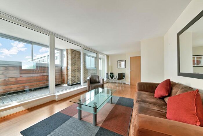 1 Bedroom Flat To Rent In Axis Court, Tempus Wharf, East Lane, Bermondsey, London, SE16