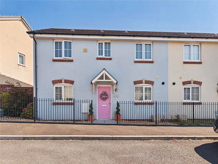 3 Bedroom End Of Terrace House For Sale In Sunningdale Drive, Hubberston, Milford Haven, Pembrokeshire, SA73