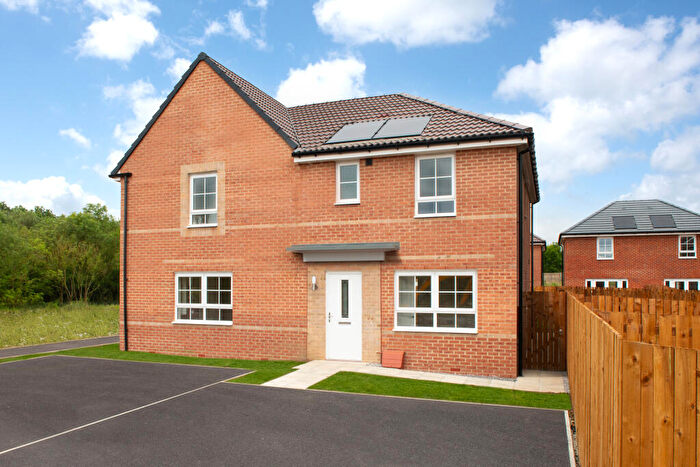 3 Bedroom Semi Detached House For Sale In Inkersall Road, Chesterfield, Derbyshire, S43