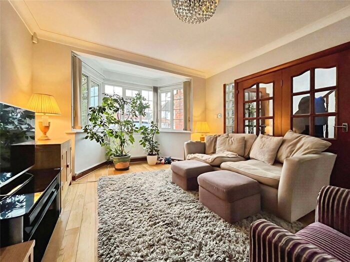 4 Bedroom Semi Detached House To Rent In Cypress Avenue, Twickenham, TW2