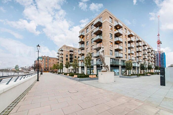 1 Bedroom Flat For Sale In Parr's Way, Fulham, W6