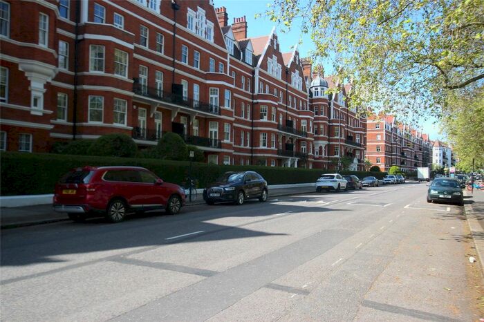 4 Bedroom Flat To Rent In Prince Of Wales Drive, London, SW11