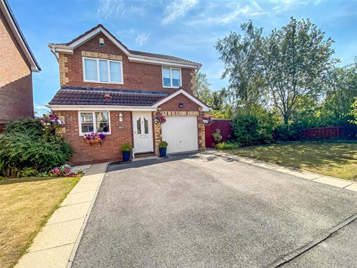 3 Bedroom Detached House For Sale In Eade Close, Newton Aycliffe, DL5