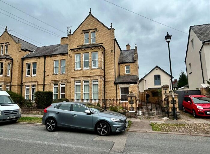 8 Bedroom Semi-Detached House For Sale In Ty Melin, New Market Street, Usk, NP15