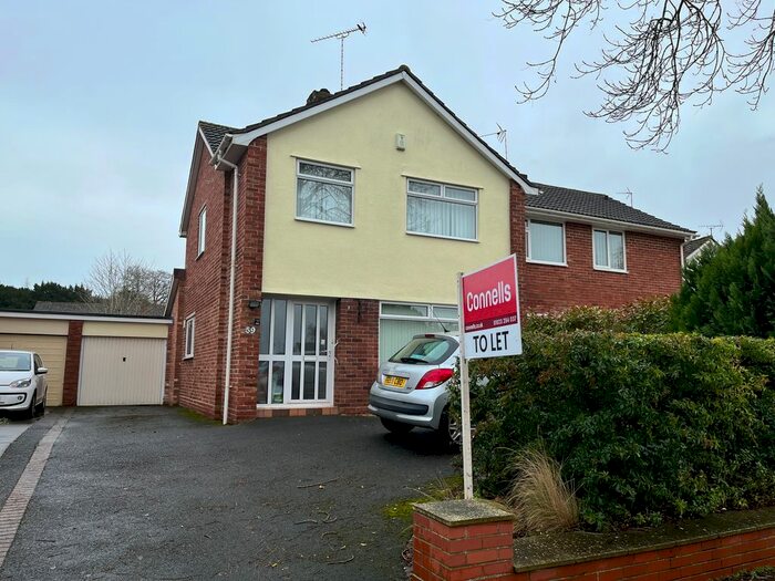 3 Bedroom Property To Rent In Parkfield Road, Taunton, TA1