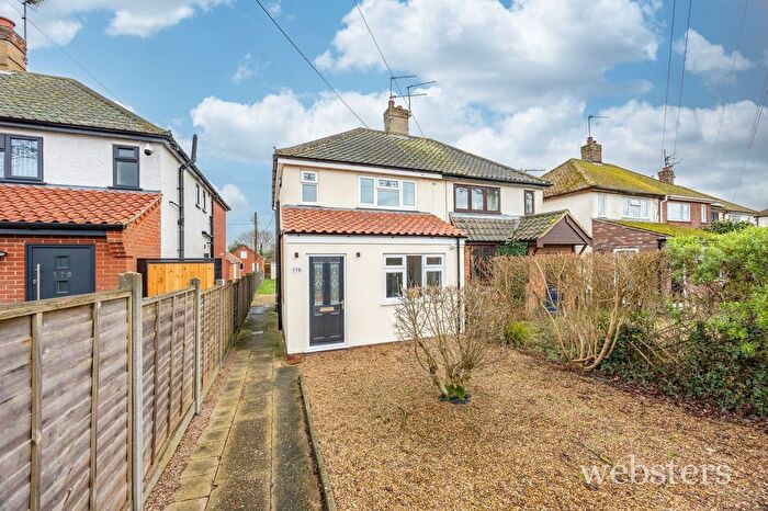 3 Bedroom Semi-detached House For Sale In Norwich Road, Norwich, NR5
