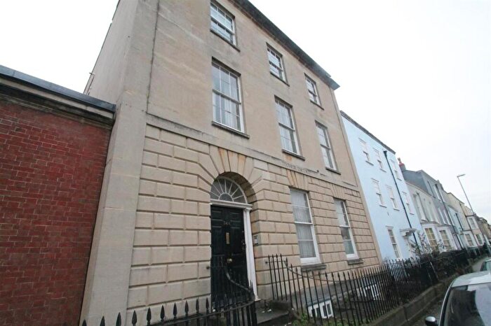 2 Bedroom Flat To Rent In Kingsdown Parade, Bristol, BS6