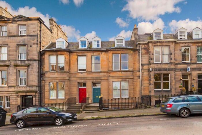 4 Bedroom Flat To Rent In Inverleith Terrace, Edinburgh, EH3