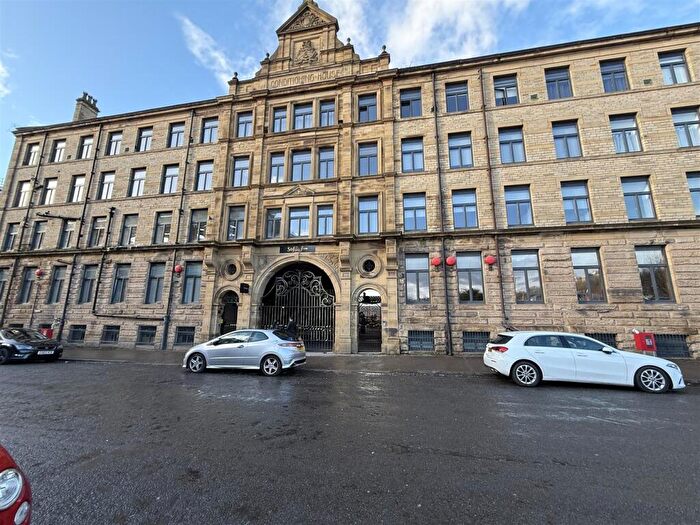 1 Bedroom Apartment To Rent In Conditioning House, Cape Street, Bradford, BD1