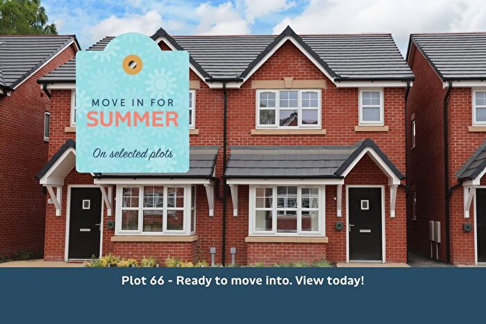 3 Bedroom Semi-Detached House For Sale In The Green, Ingol, Lancashire, PR2