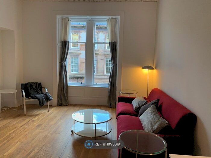 1 Bedroom Flat To Rent In Glasgow Street, Glasgow, G12