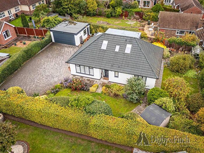 3 Bedroom Detached Bungalow For Sale In Shelford Road, Radcliffe-On-Trent, Nottingham, NG12