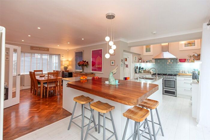 4 Bedroom Detached House For Sale In Parrys Close, Bristol, BS9