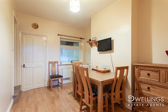3 Bedroom Terraced House For Sale In Clarence Street, Burton-On-Trent, DE14