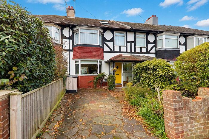 3 Bedroom Terraced House For Sale In Downlands Avenue, Broadwater, Worthing, BN14