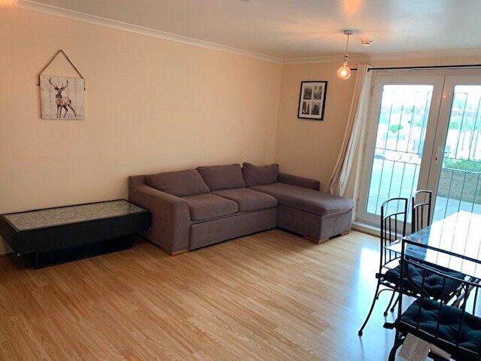 1 Bedroom Apartment To Rent In Grand Union Heights, Wembley, HA0