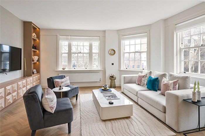 3 Bedroom Flat For Sale In Brompton Road, London, SW3