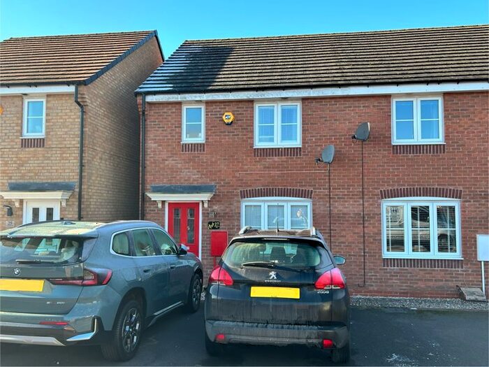 3 Bedroom Semi-Detached House To Rent In Lamphouse Way, Wolstanton, Newcastle, ST5