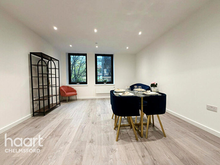 2 Bedroom Apartment For Sale In Duke Street, Chelmsford, CM1