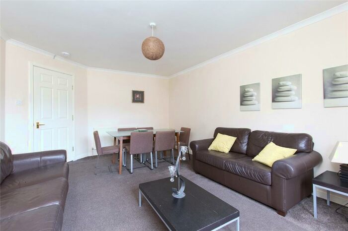 2 Bedroom Apartment To Rent In Millar Crescent, Morningside, Edinburgh, EH10