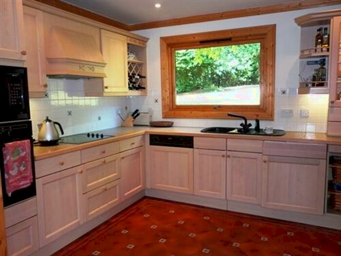 2 Bedroom Detached House To Rent In Harleyford Estate, Henley Road, Marlow, Buckinghamshire, SL7
