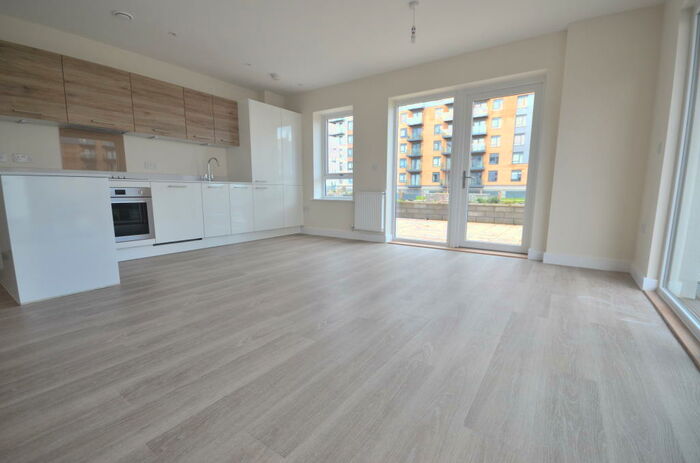 2 Bedroom Apartment To Rent In Maritime House, Ocean Drive, Gillingham, ME7
