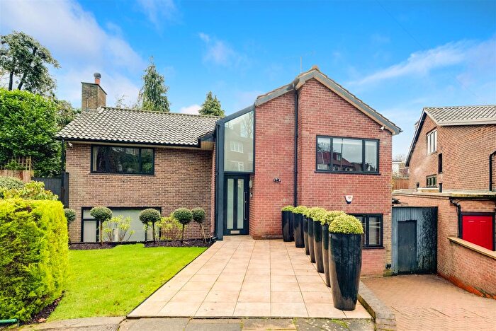 4 Bedroom Property For Sale In West Heath Gardens, Hampstead, NW3