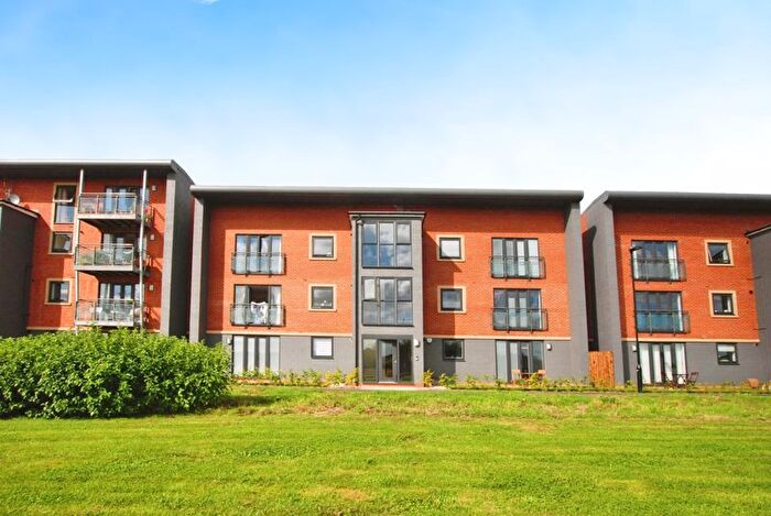 2 Bedroom Flat To Rent In Elmwood Park Court, Newcastle Upon Tyne, NE13
